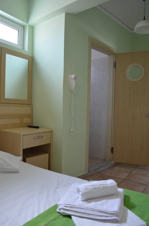 Fontana Rooms Mytilíni Oda fotoğraf
