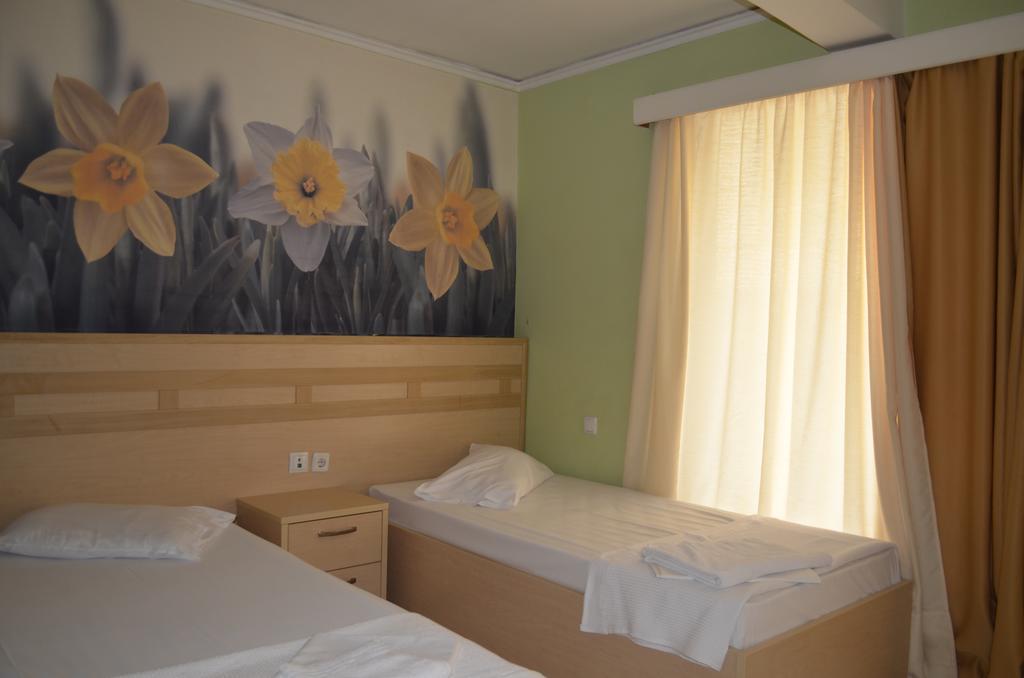 Fontana Rooms Mytilíni Dış mekan fotoğraf
